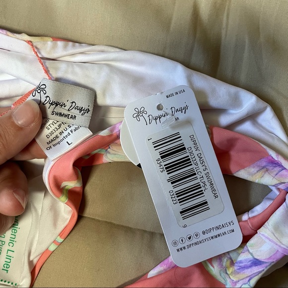 NWT Dippin’ Daisy’s Floral Bikini Bottom - Picture 5 of 5